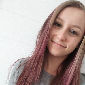 Meet your Posher, Gabrielle